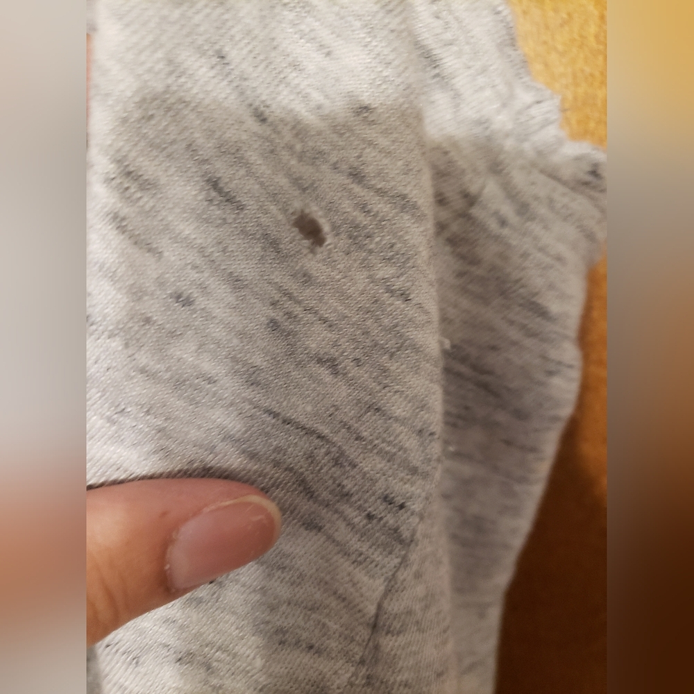 Distressed tank - Picture 4 of 5